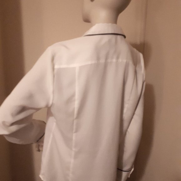 Anne Klein Blouse - Picture 4 of 4